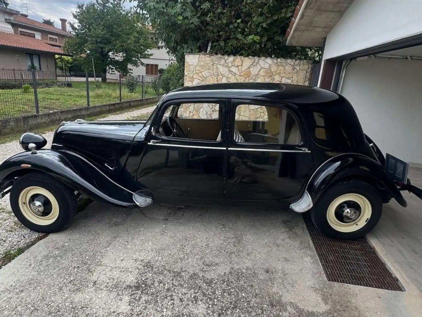 Citroen Traction Nero - 2