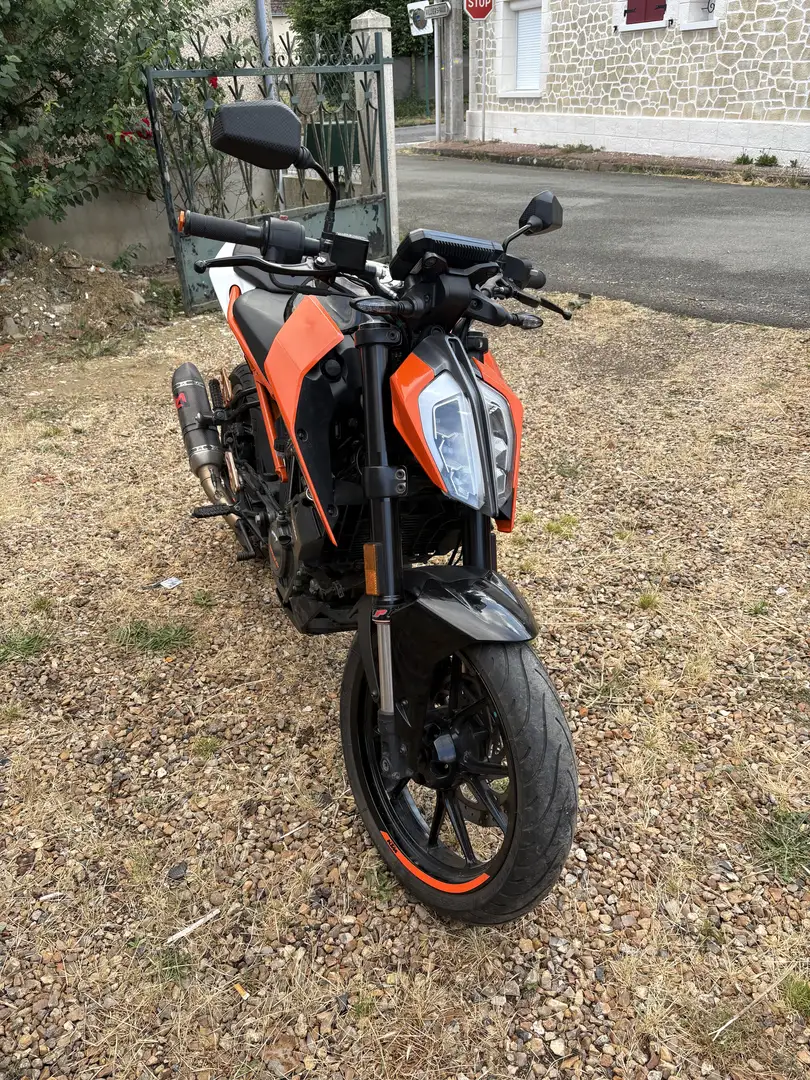 KTM 125 Duke - 1