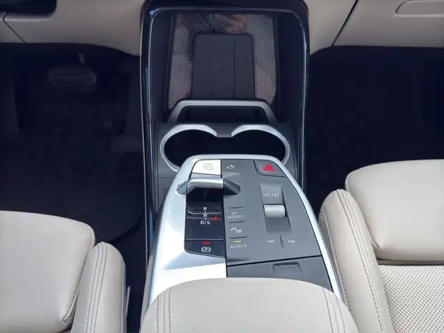 BMW X1 view 15