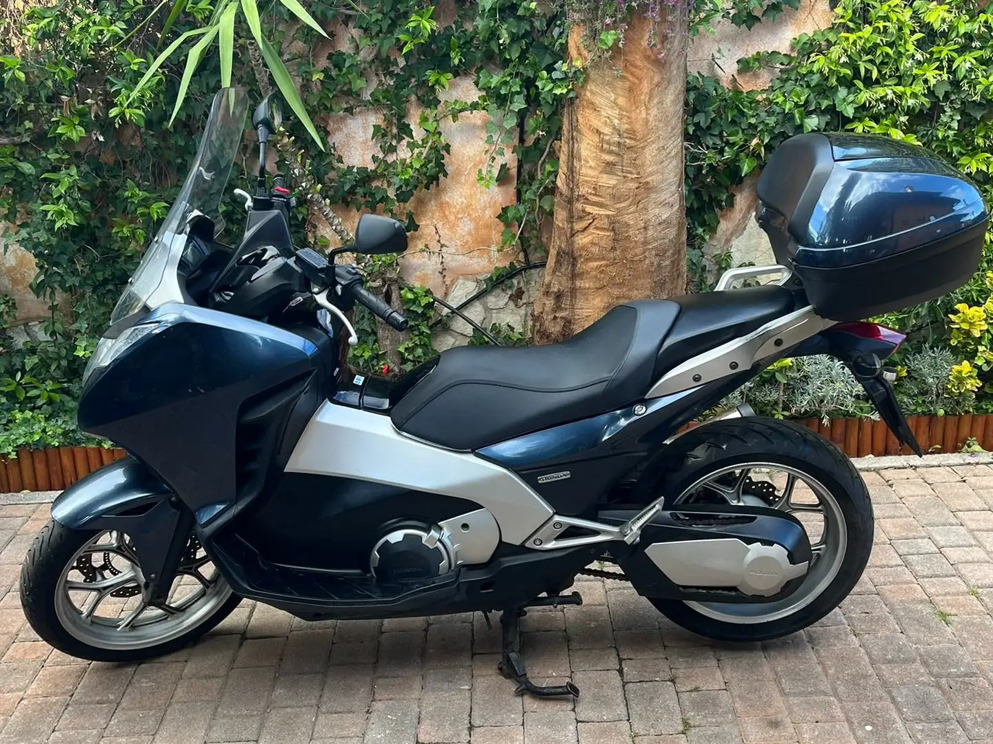 Honda Integra 700 Blu/Azzurro - 2