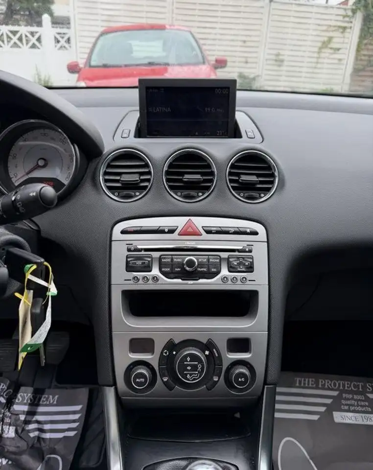 Peugeot 308 308 — photo 13