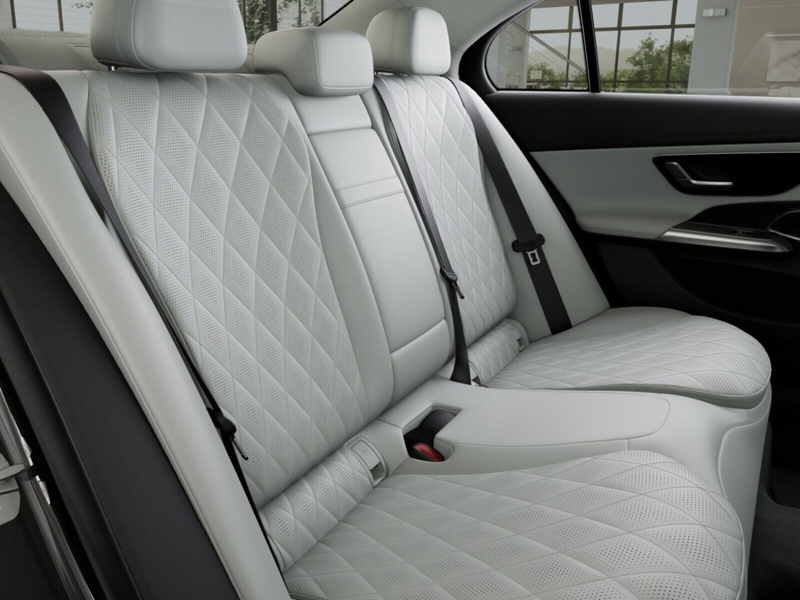 Mercedes-Benz E 450 4M Excl. Prem+Dis+Pano+Head+Digital+Airm — photo 10