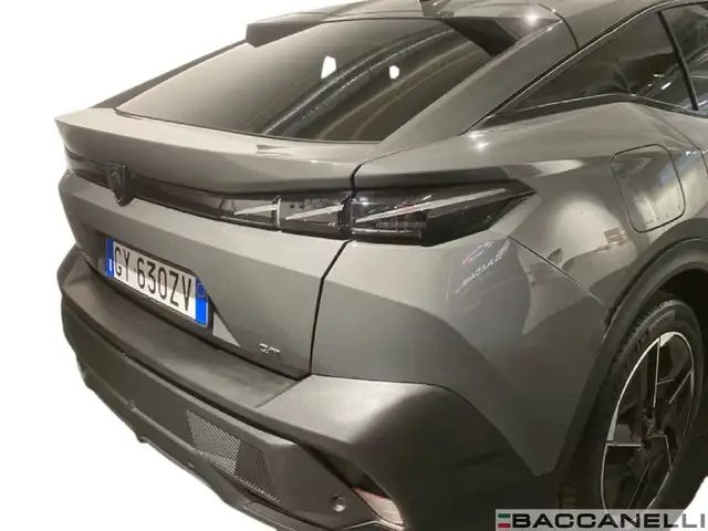 Peugeot 408 view 11