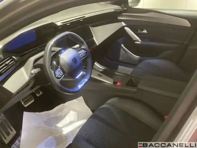 Peugeot 408 view 14