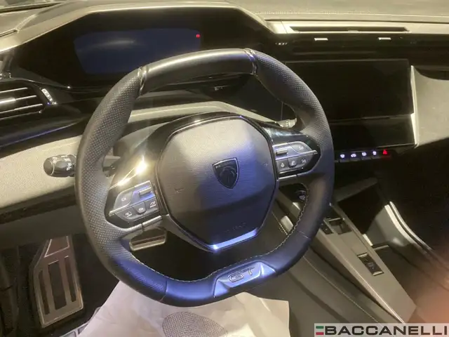 Peugeot 408 view 16