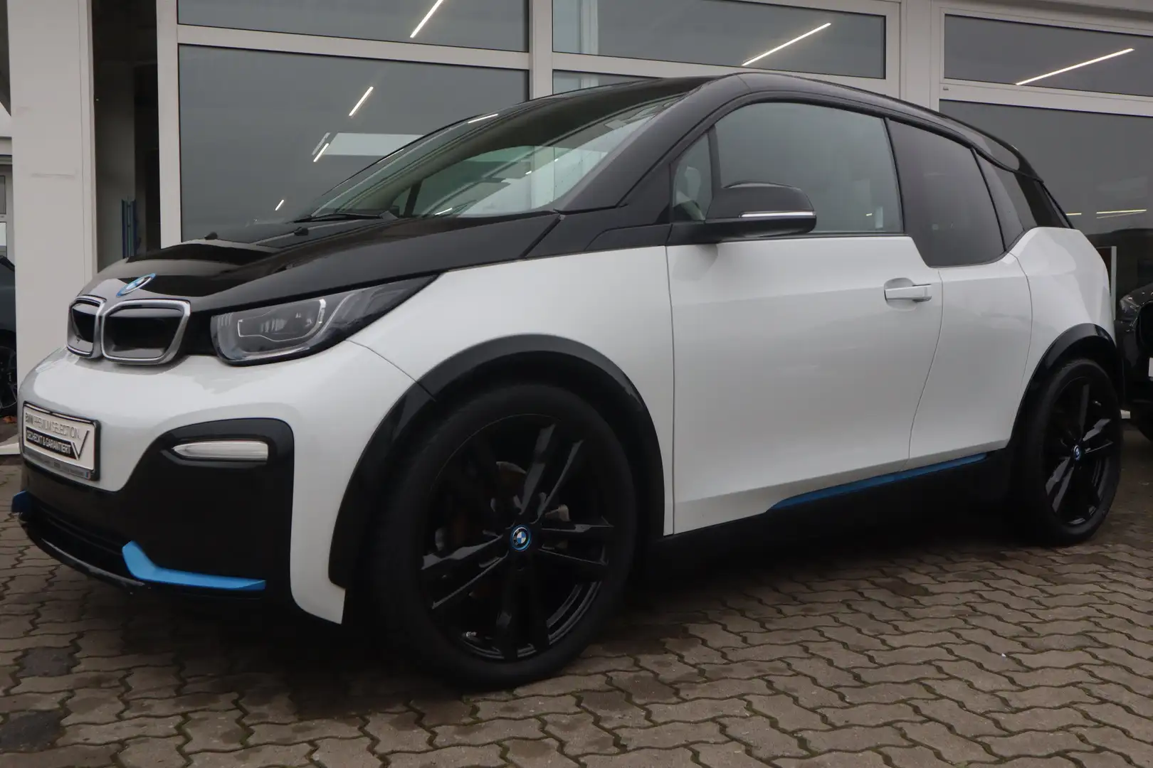 BMW i3 s 120Ah DAB/Shz/RFK/Navi Prof/Komfortzg Weiß - 1