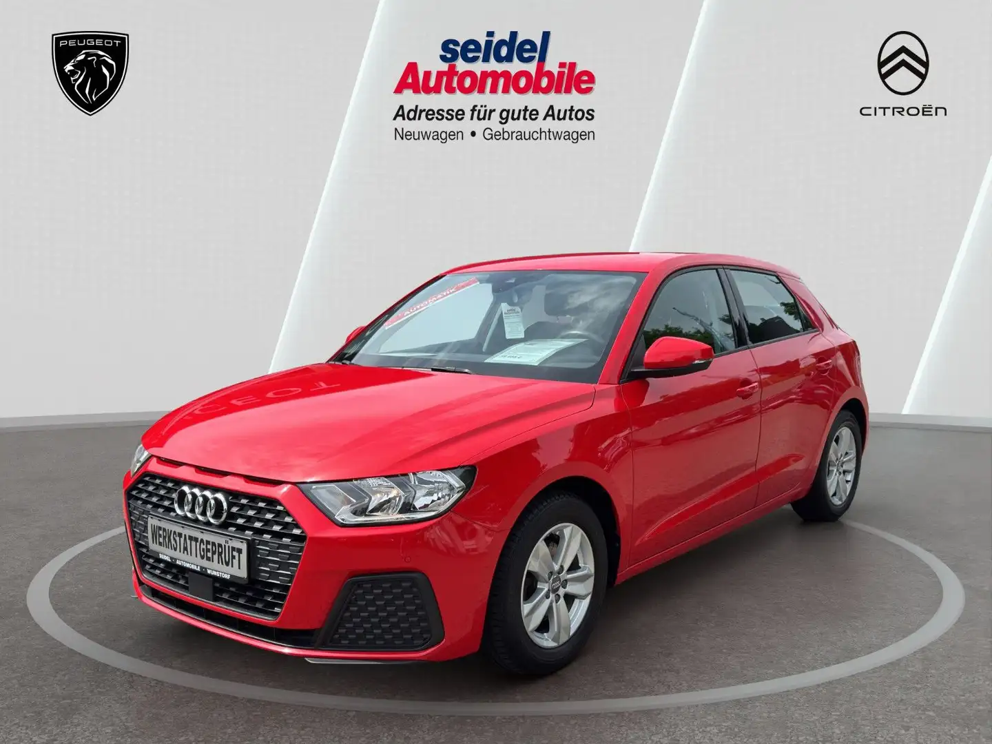 Audi A1 30 TFSI S tronic Sportback Automatik wenig KM Rot - 1