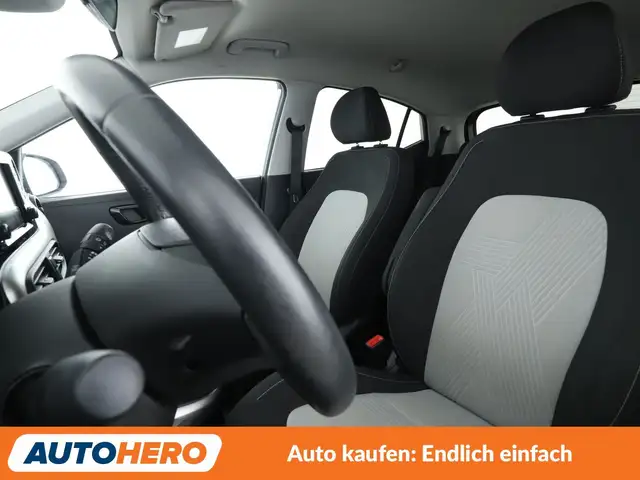 Hyundai i10 view 10