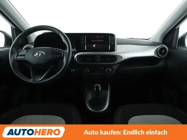 Hyundai i10 view 12