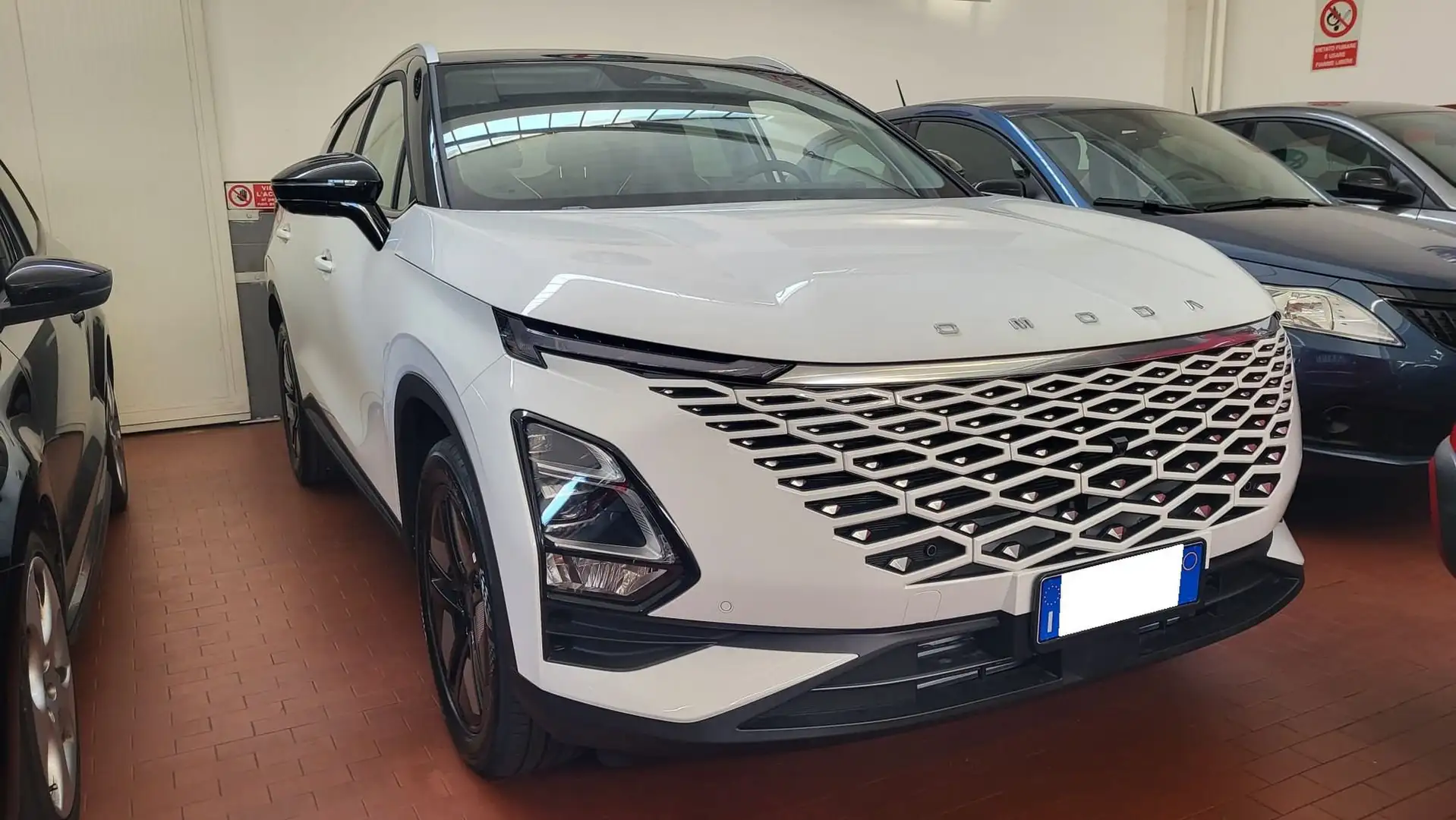 Omoda 5 Omoda 5 1.6 TGDI 147CV aut. Premium Weiß - 2