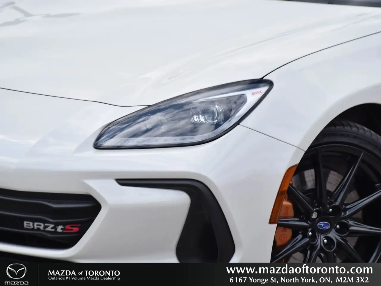 Subaru BRZ снимка Subaru BRZ