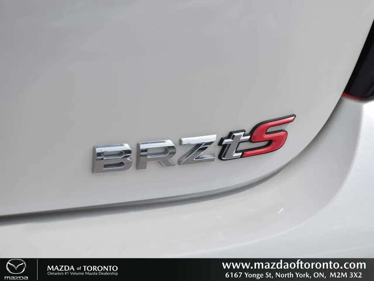 Subaru BRZ снимка Subaru BRZ