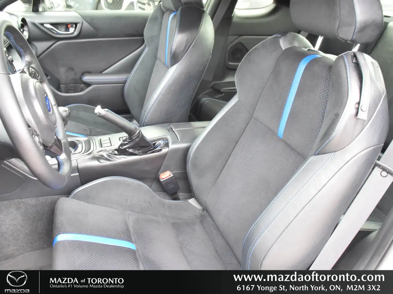 Subaru BRZ снимка Subaru BRZ