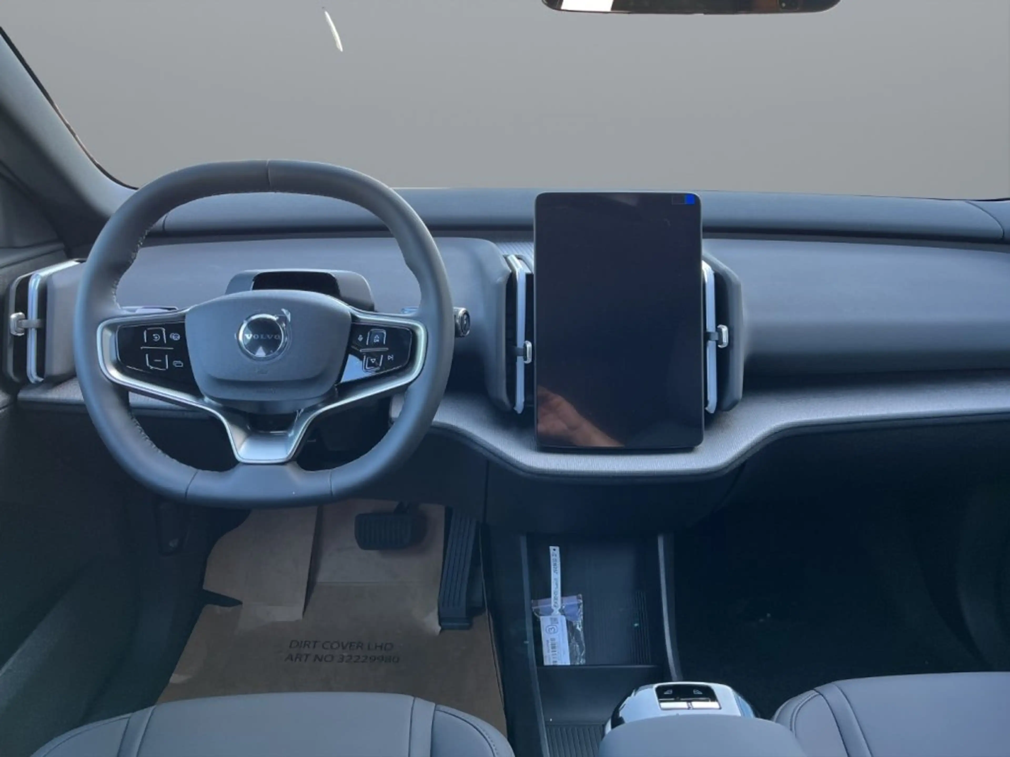 Volvo EX30 Cross Country Plus, P5 Long Range Vollelektrisch — photo 14