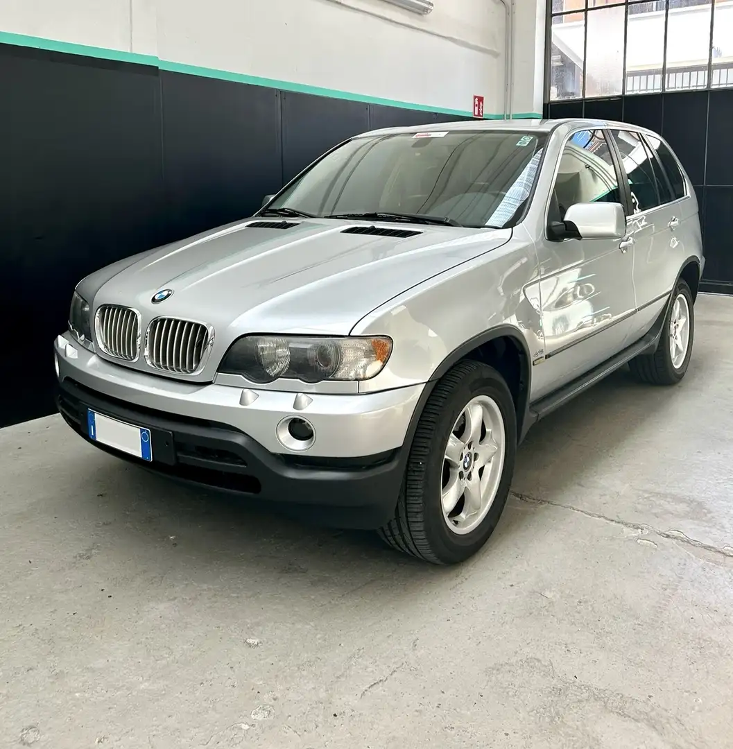 BMW X5 4.4i automatico ISCRITTA ASI Argento - 1