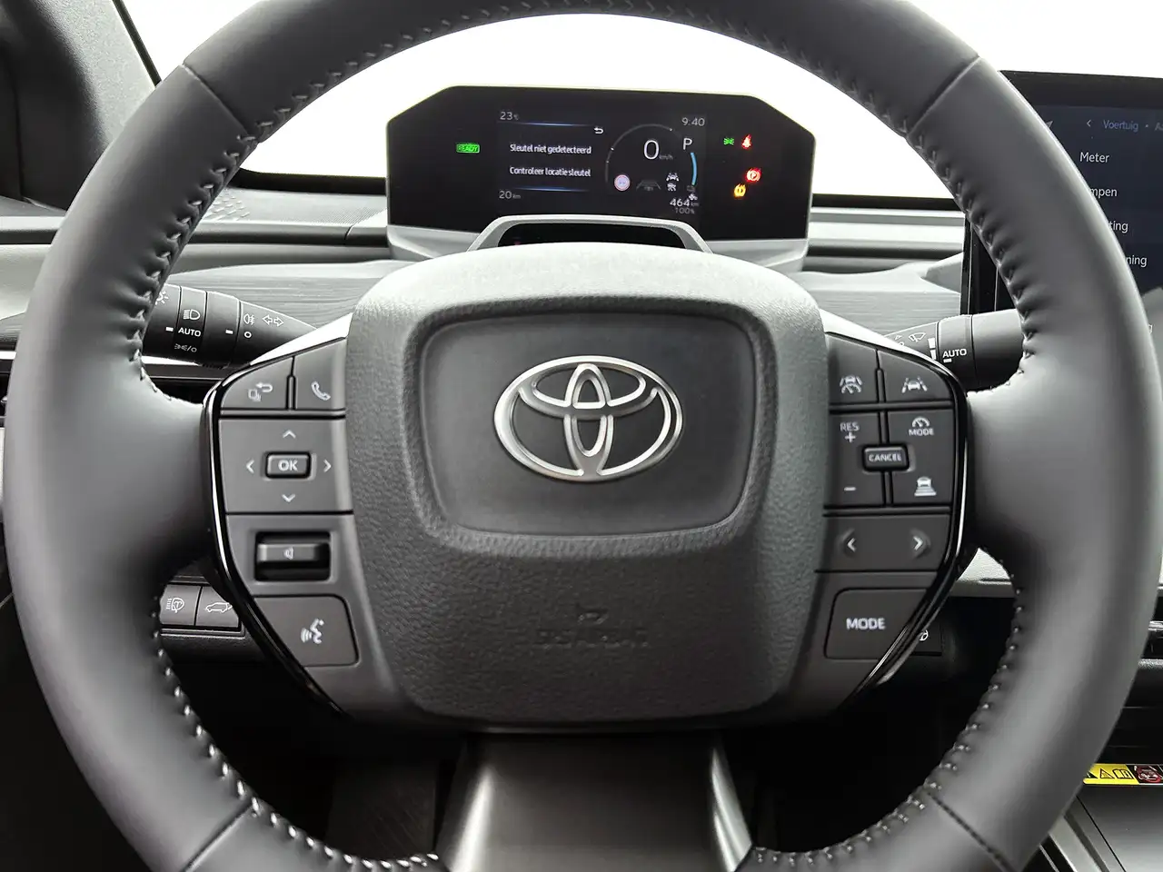 Toyota C-HR 2026 — фото 19