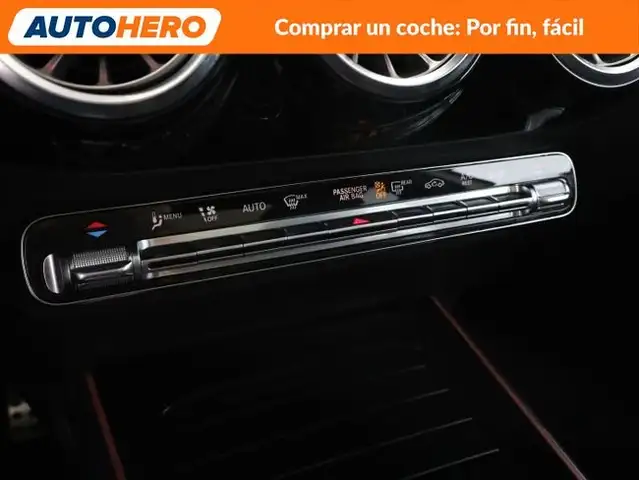 Mercedes-Benz Gla Class view 29