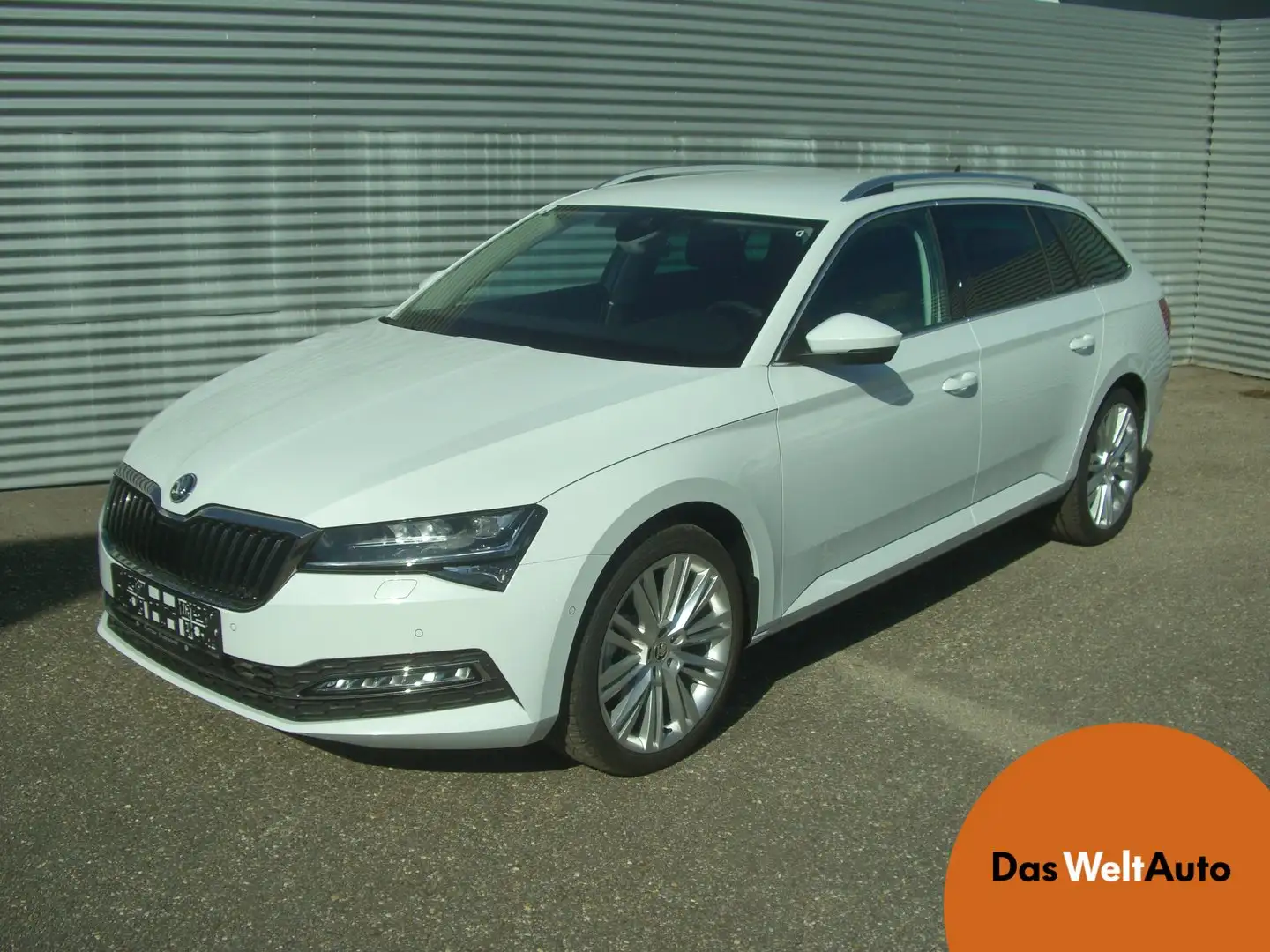 Skoda Superb Style TDI DSG Weiß - 1
