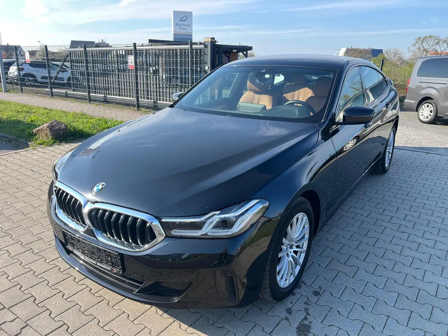 BMW 620 Aut. Navi+Leder+Led+Kamera+Shz Zwart - 2