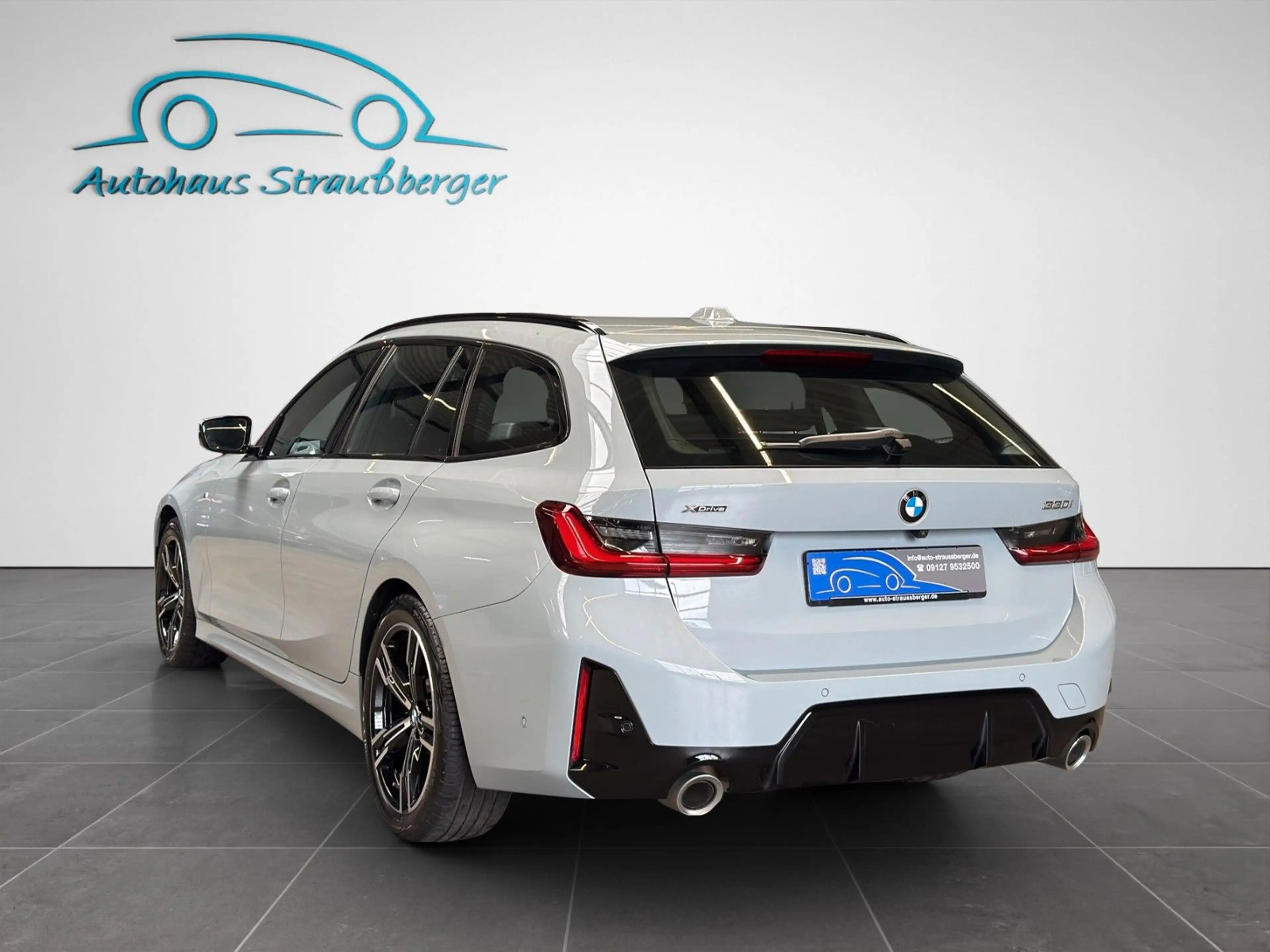 BMW 330 i Touring xDrive M Sport ACC FL2 HiFi RFK 3ZK — photo 4