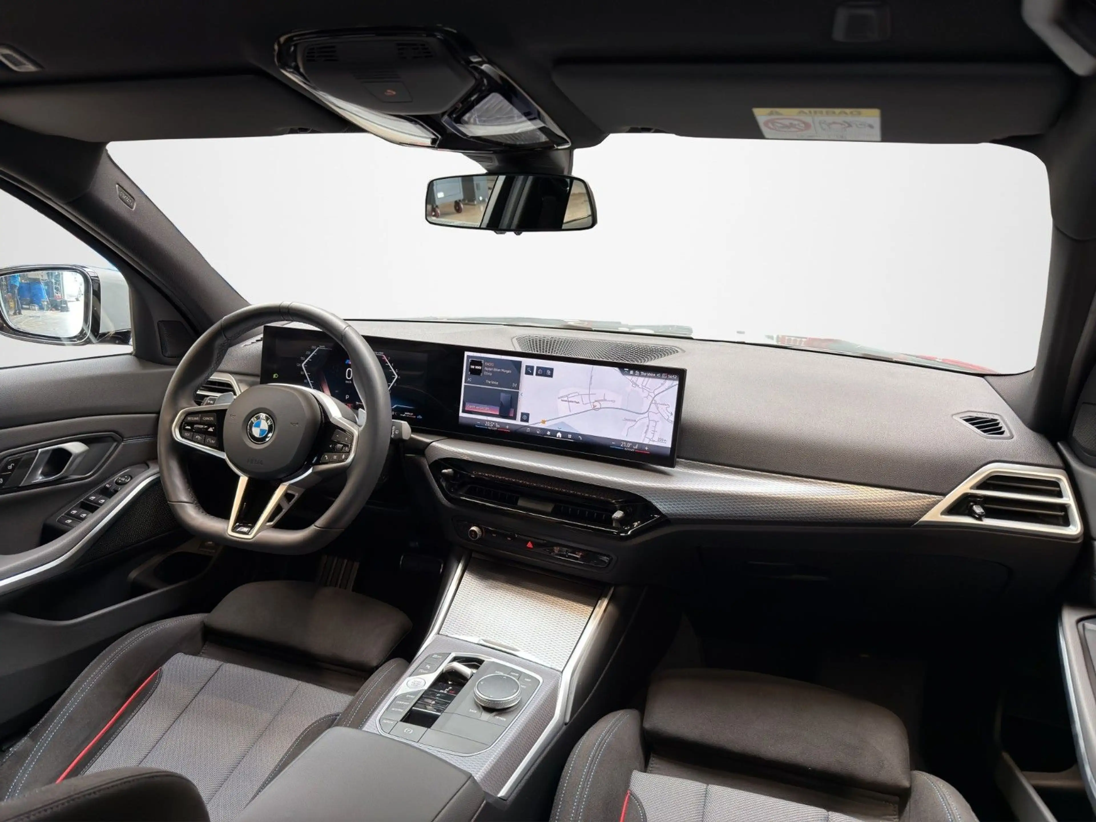 BMW 330 i Touring xDrive M Sport ACC FL2 HiFi RFK 3ZK — photo 8
