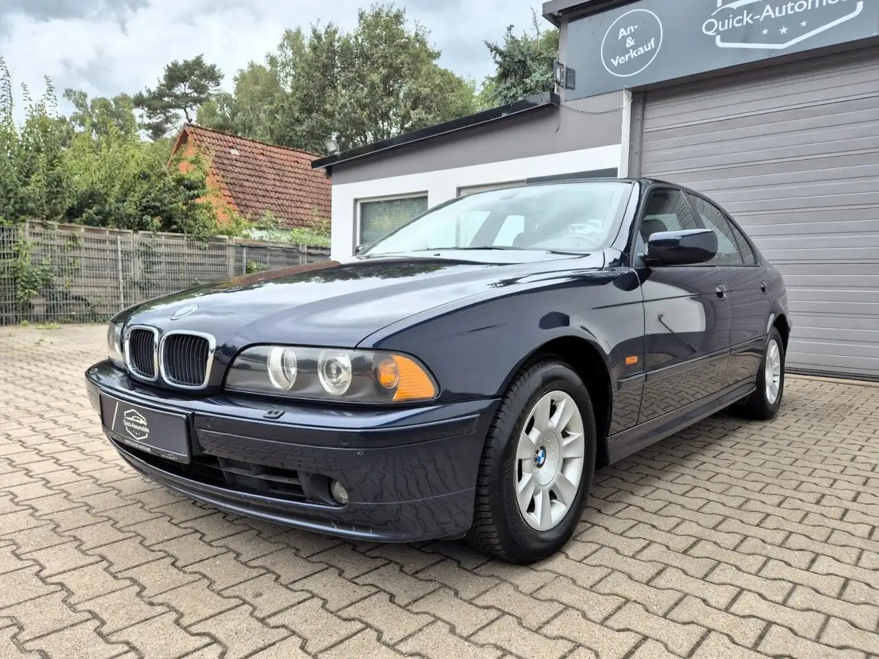 BMW 520 i 2.1 Shadow-Line |AHK|Tempomat|Klima|, foto 3