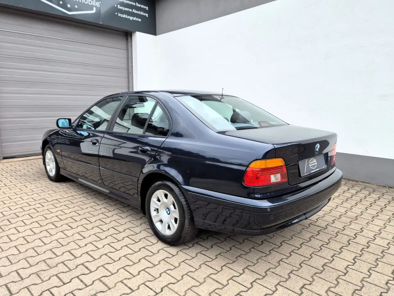 BMW 520 i 2.1 Shadow-Line |AHK|Tempomat|Klima|, foto 5