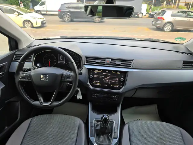 Seat Arona view 5