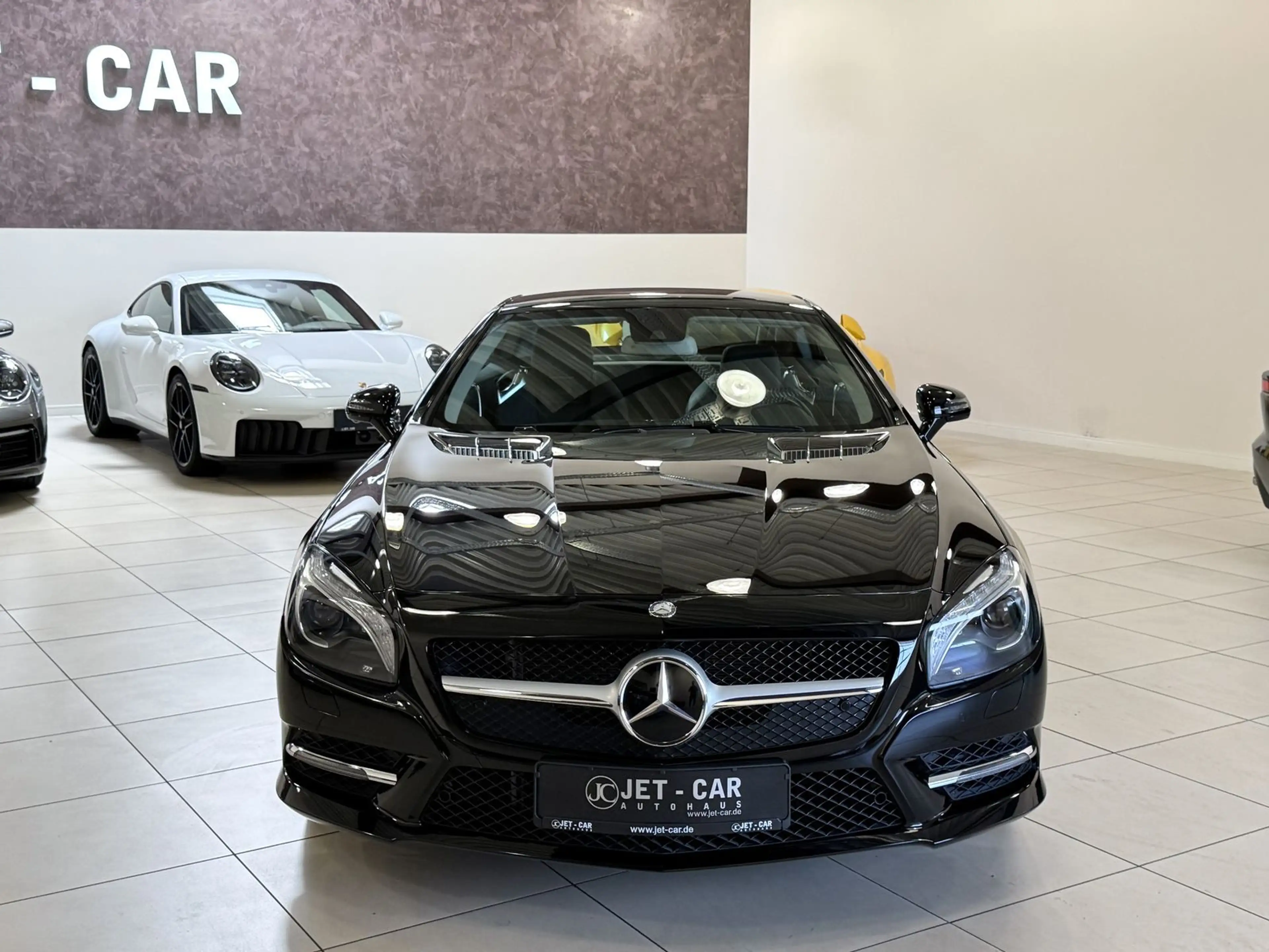 Mercedes-Benz SL 400 AMG *Comand-H&K-Airscarf-Kamera-19"* — photo 4