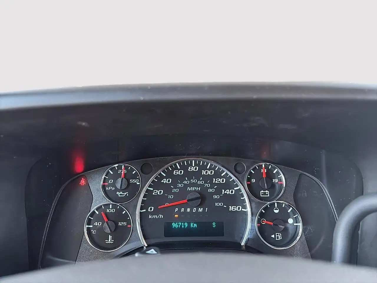 Chevrolet Express 2500 photo Chevrolet Express 2500