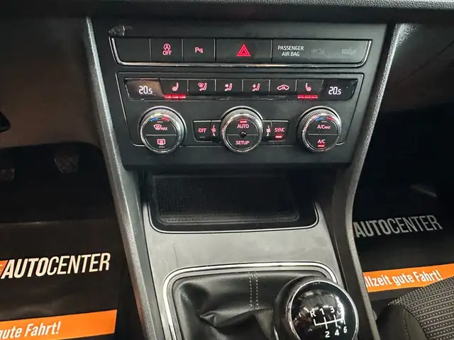 Seat Leon view 9