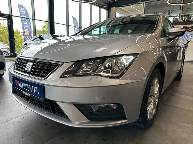 Seat Leon view 4