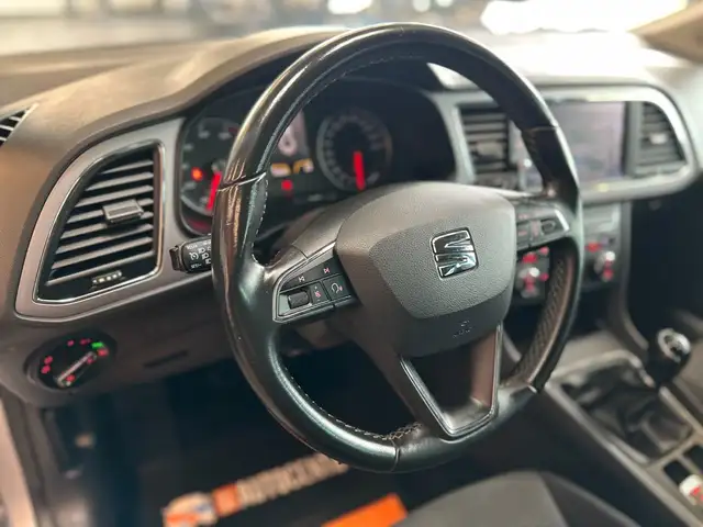 Seat Leon view 11