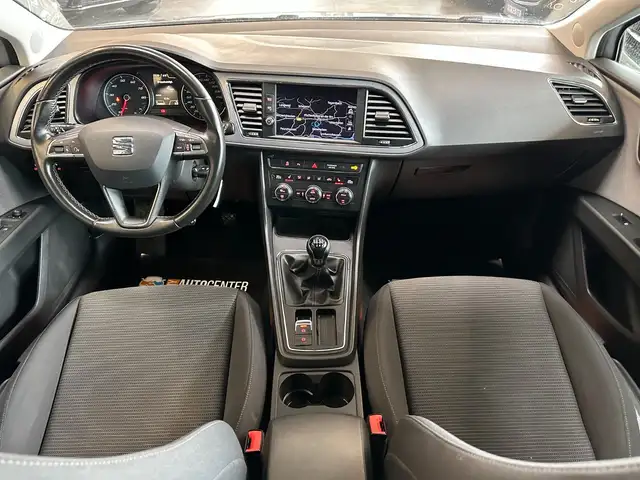 Seat Leon view 6