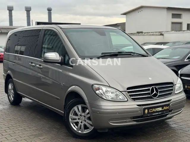 Mercedes-Benz Viano 3.0 V6 CDI 6-SITZER+TISCH+PANO+PDC+AHK