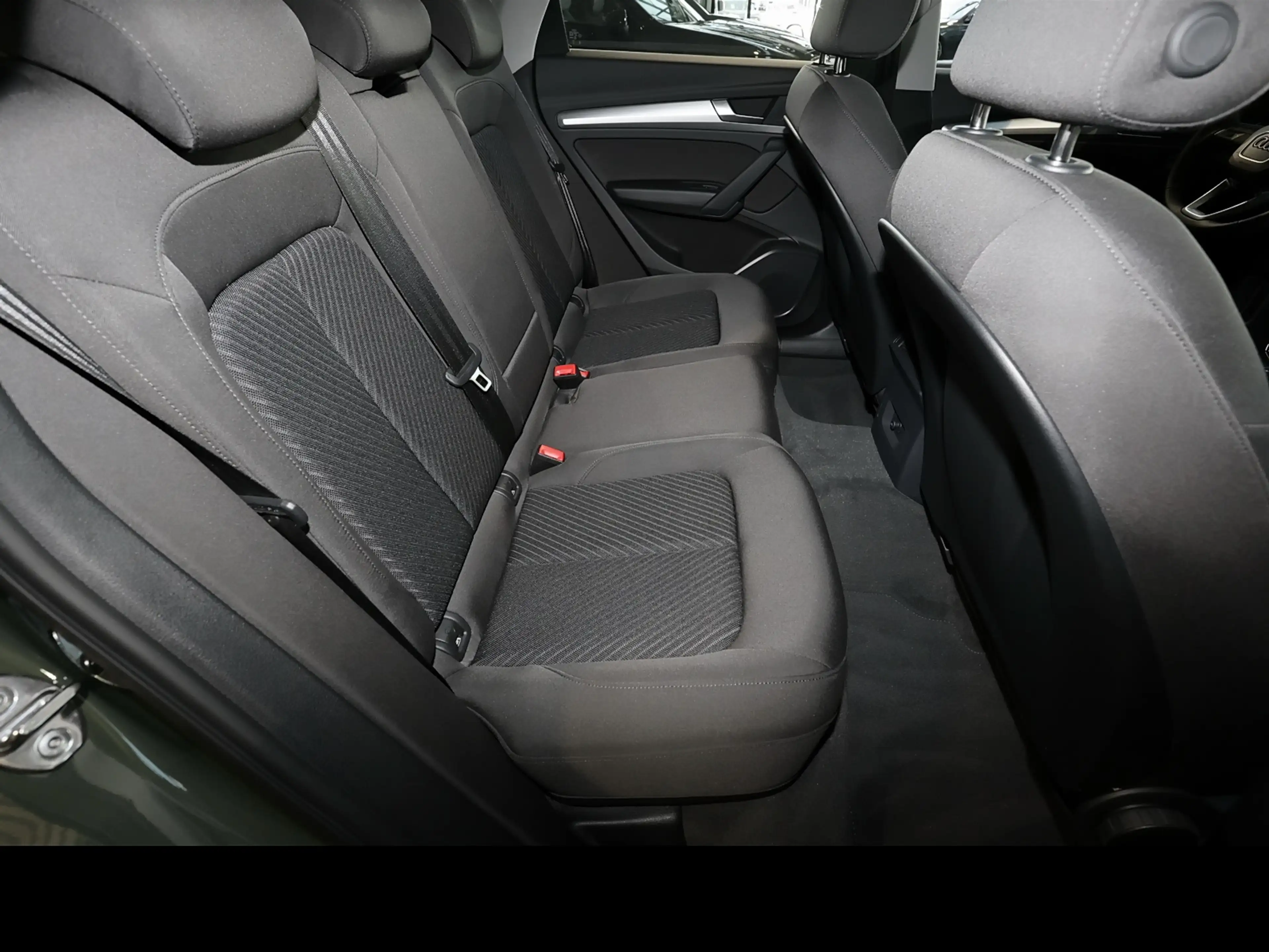 Audi Q5 Sportback 40 2.0 TFSI quattro advanced — photo 6
