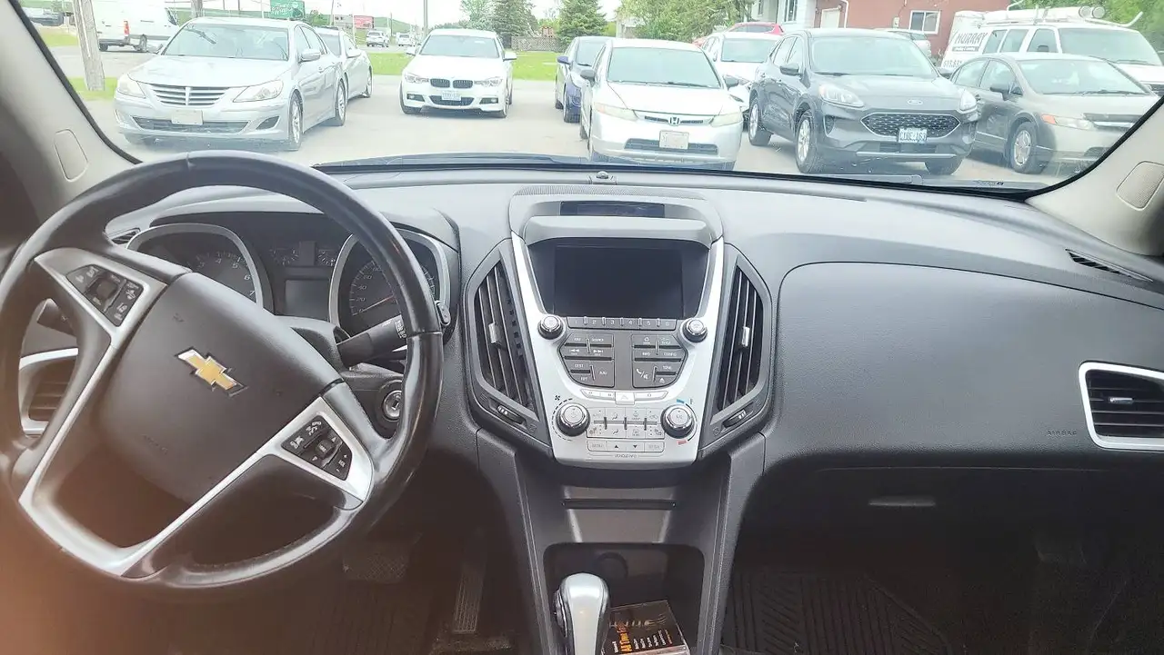 Chevrolet Equinox снимка Chevrolet Equinox