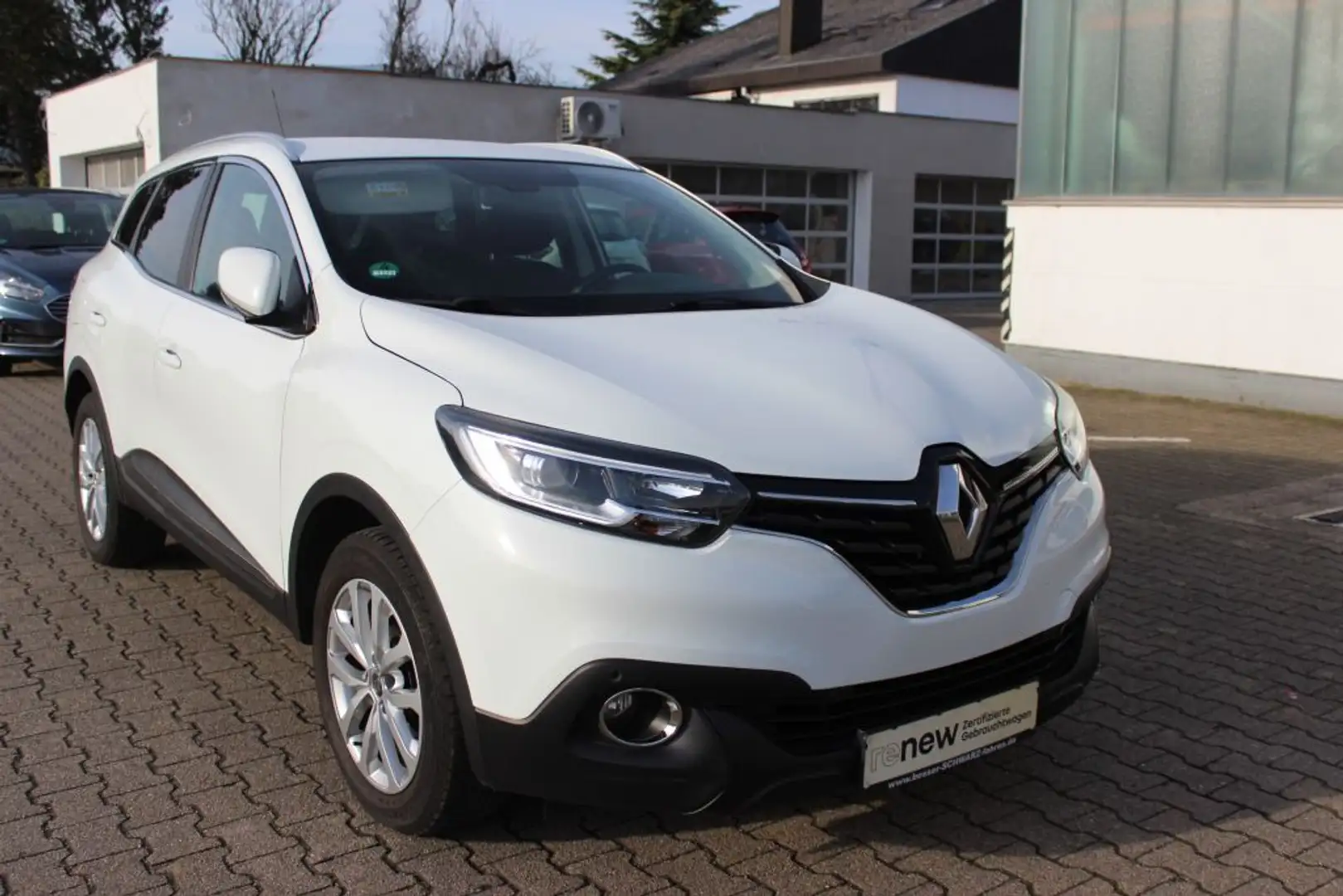 Renault Kadjar Energy TCe 130 EDC Experience Weiß - 2