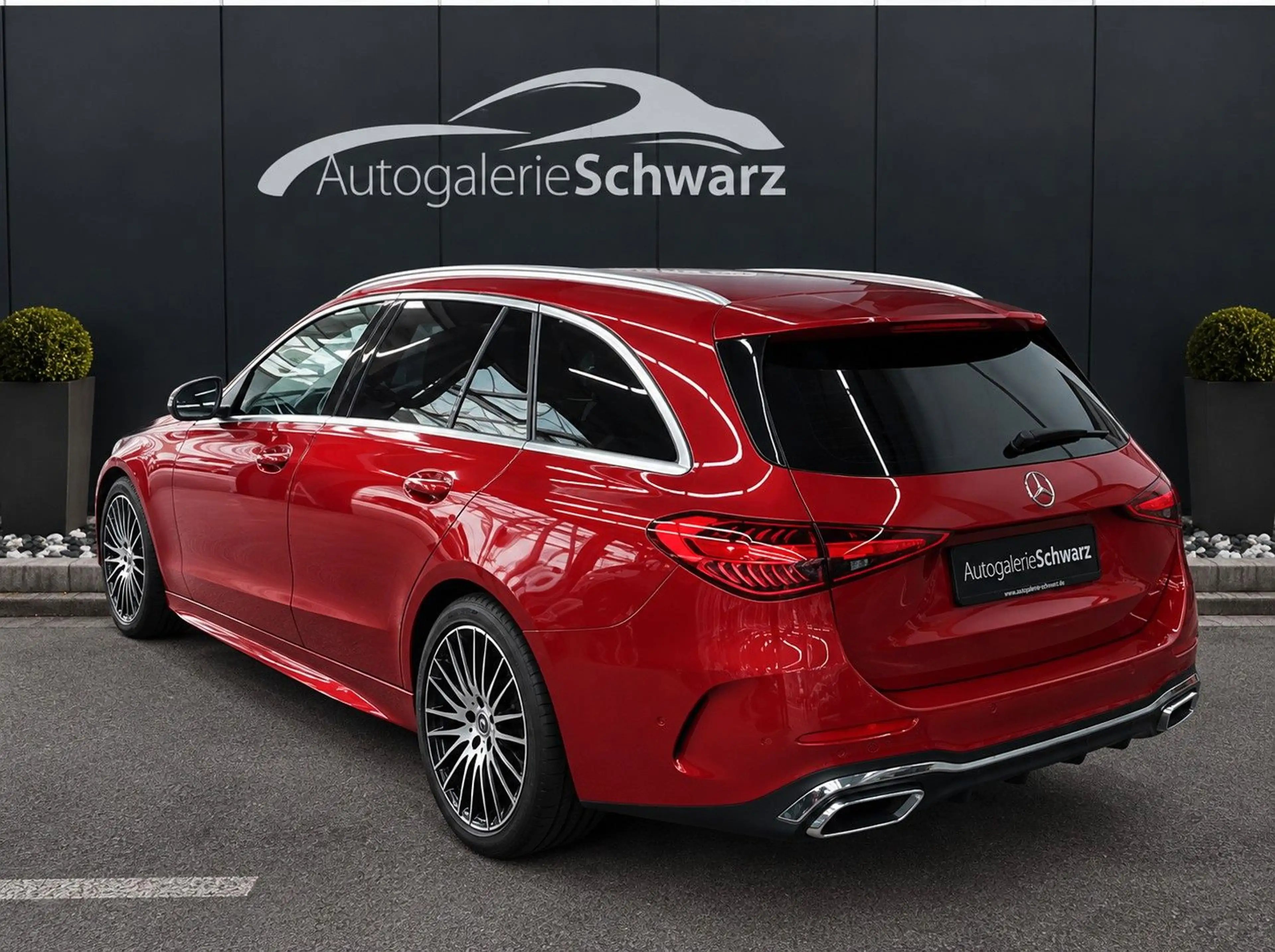 Mercedes-Benz C 200 d T AMG AHK PANO OLED AMBI SOUND KAM MBUX — photo 5