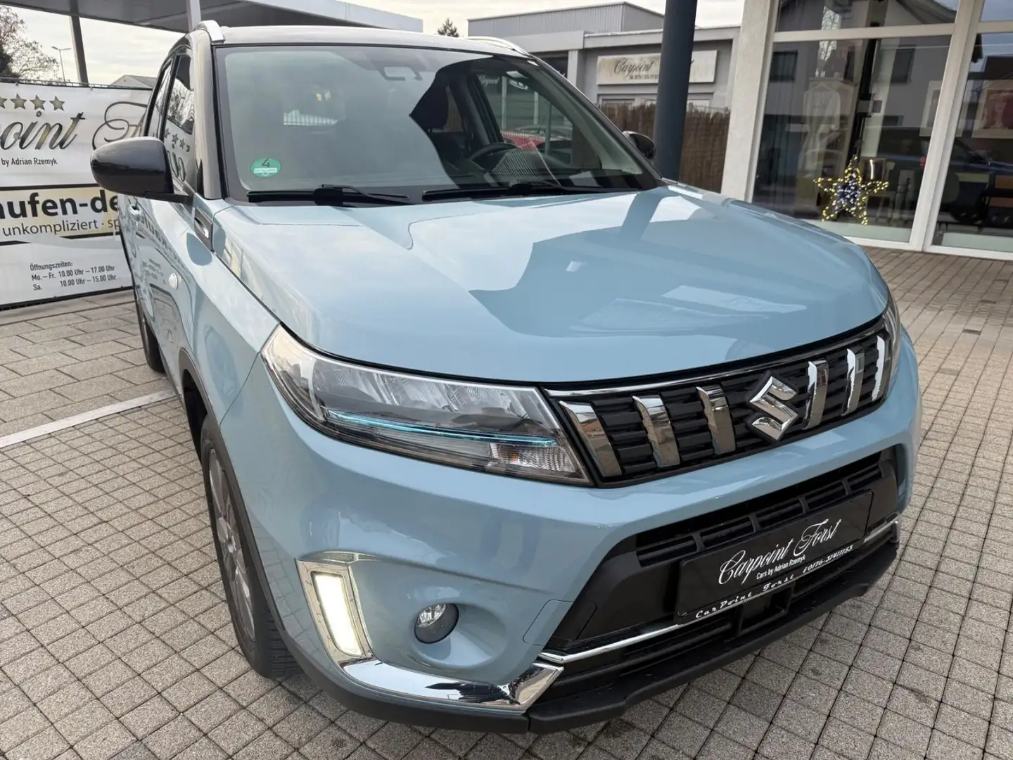 Suzuki Vitara 1.4 Mild-Hybrid Comfort 4x2, 1.Hand... Blau - 2