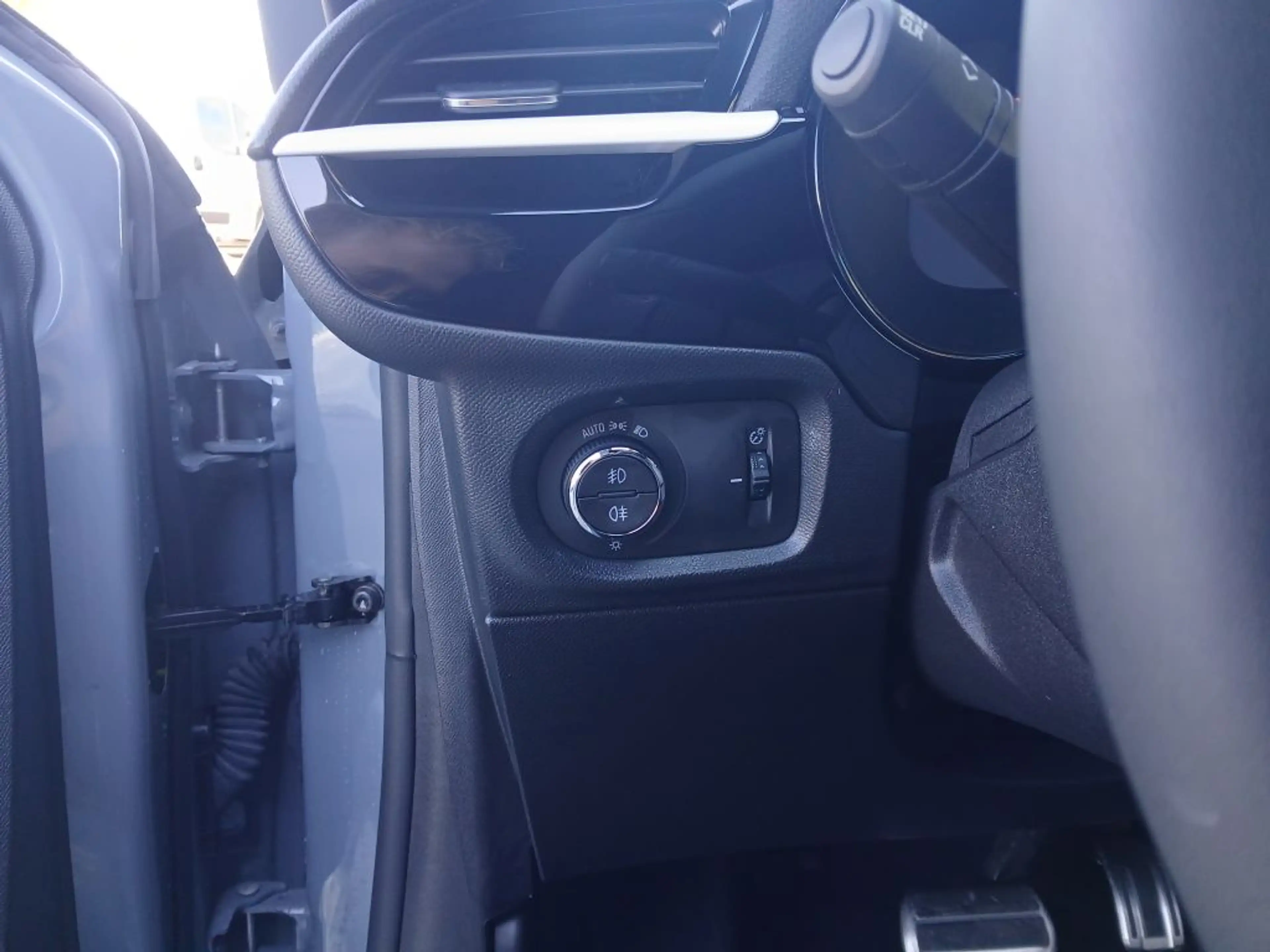 Opel Corsa 1.2 Direct Injection Turbo Automatik GS — photo 8