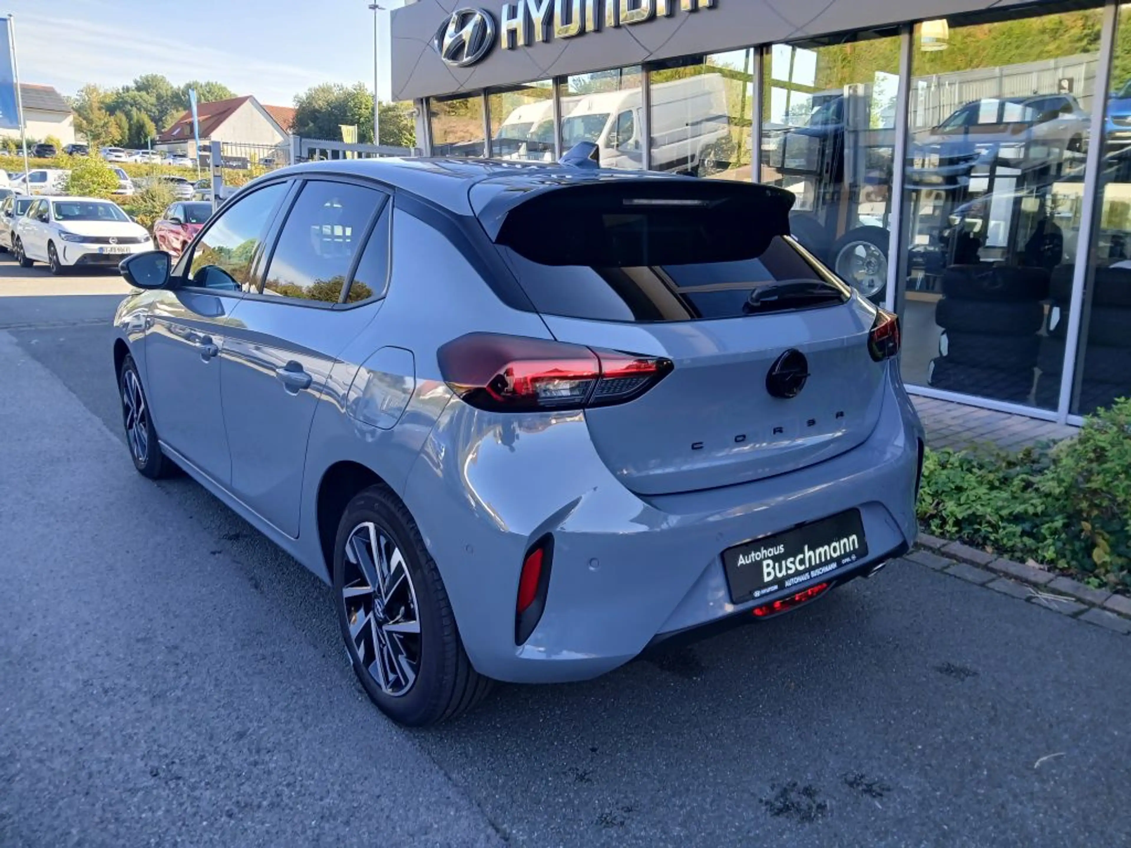 Opel Corsa 1.2 Direct Injection Turbo Automatik GS — photo 3