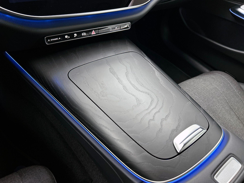 Mercedes-Benz E 300 DE Break Luxury Line | Trekhaak | Distronic + Stuu — photo 10
