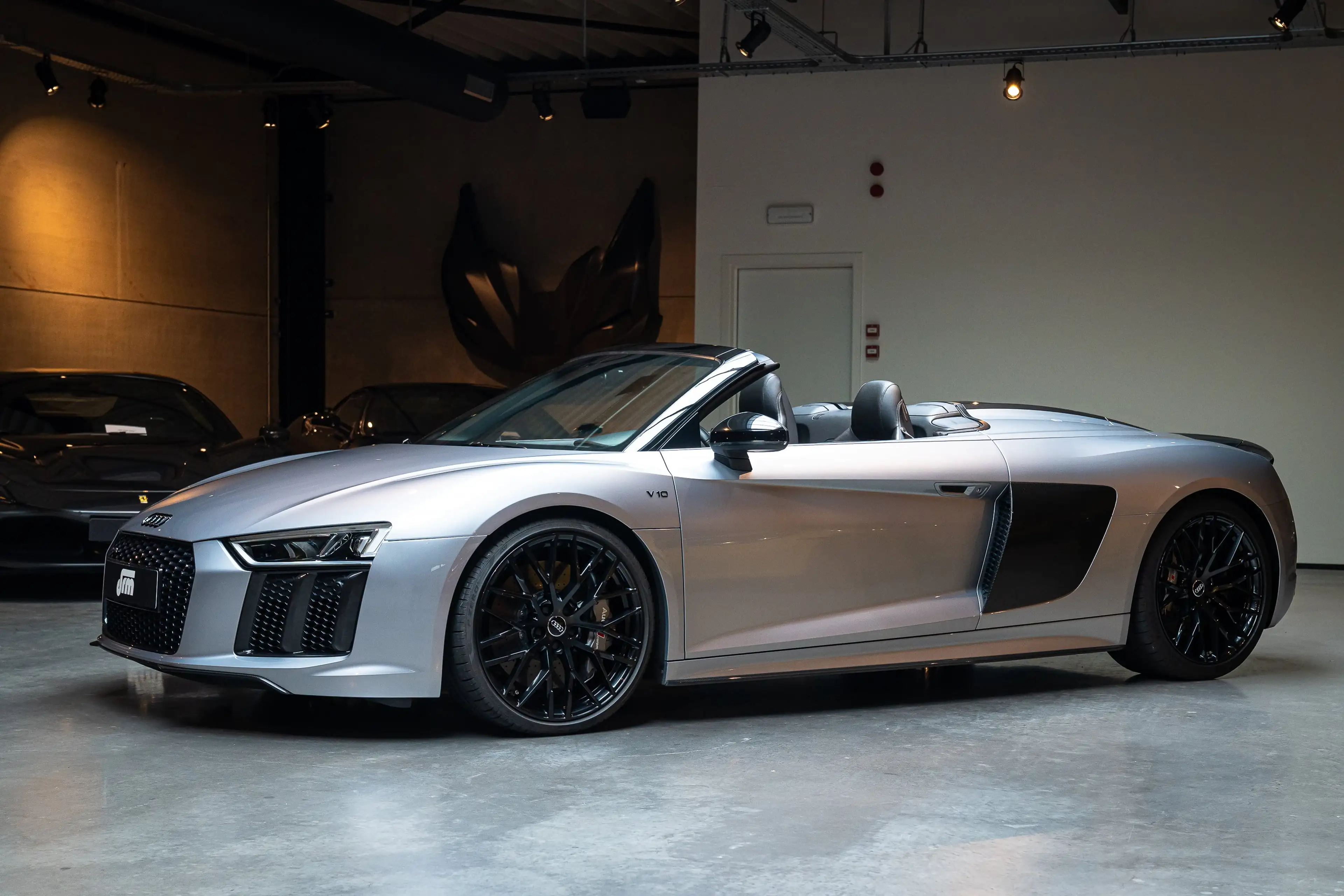 Audi R8 R8 5.2i V10+ FSI Spyder Quattro S tronic — photo 3
