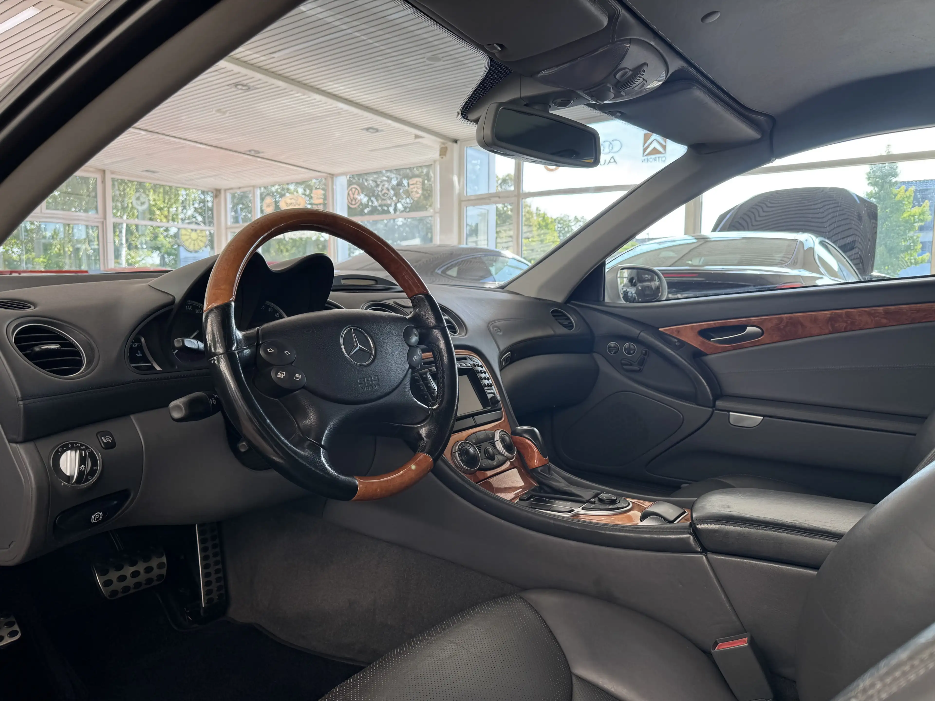 Mercedes-Benz SL 500 *AMG-LiNE*Bi-XEN*KEYLESS*BOSE*LEDER*PTS — photo 11