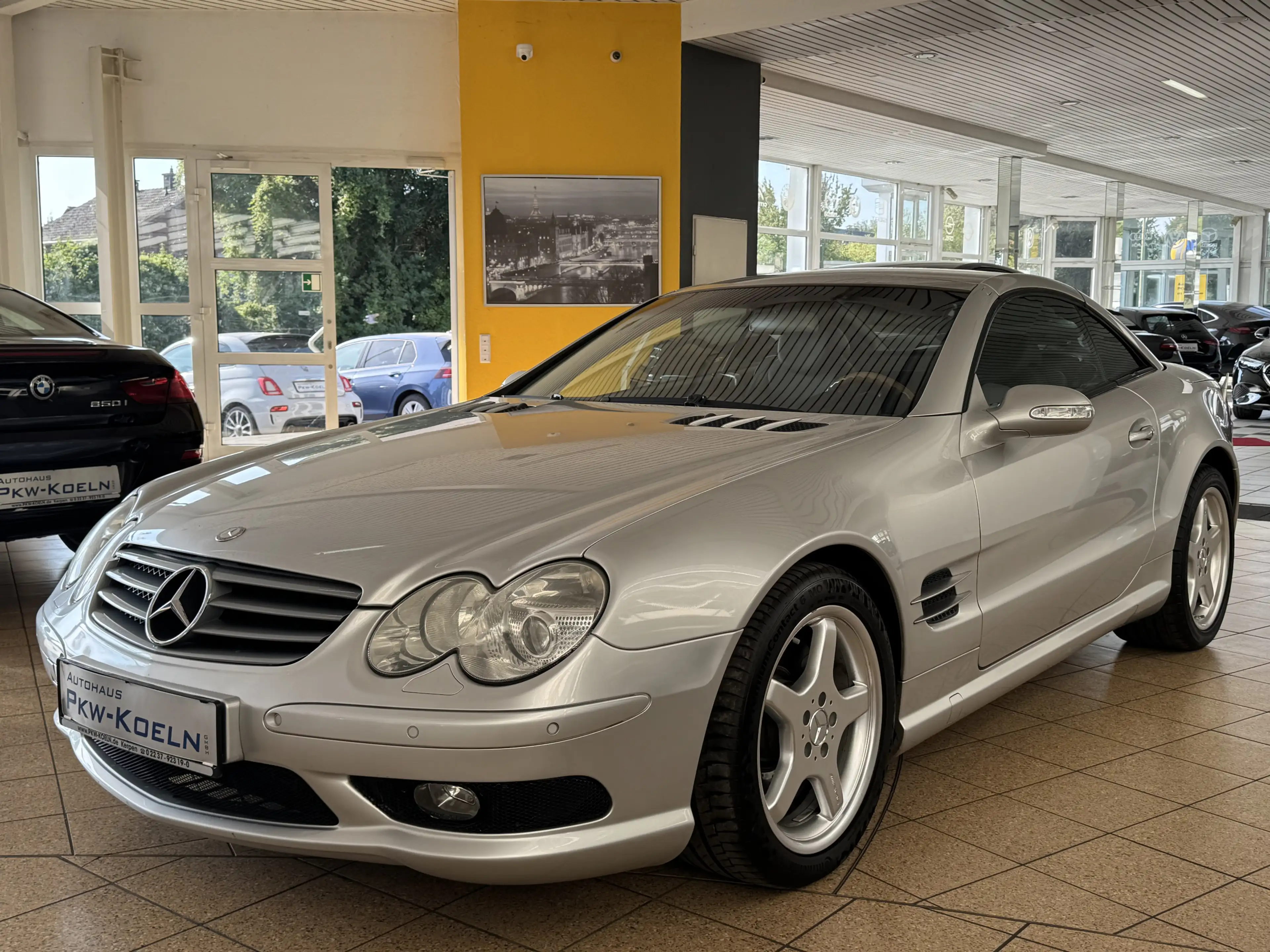 Mercedes-Benz SL 500 *AMG-LiNE*Bi-XEN*KEYLESS*BOSE*LEDER*PTS