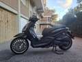 Piaggio Beverly 300 i.e. ABS-ASR Police Negru - thumbnail 1
