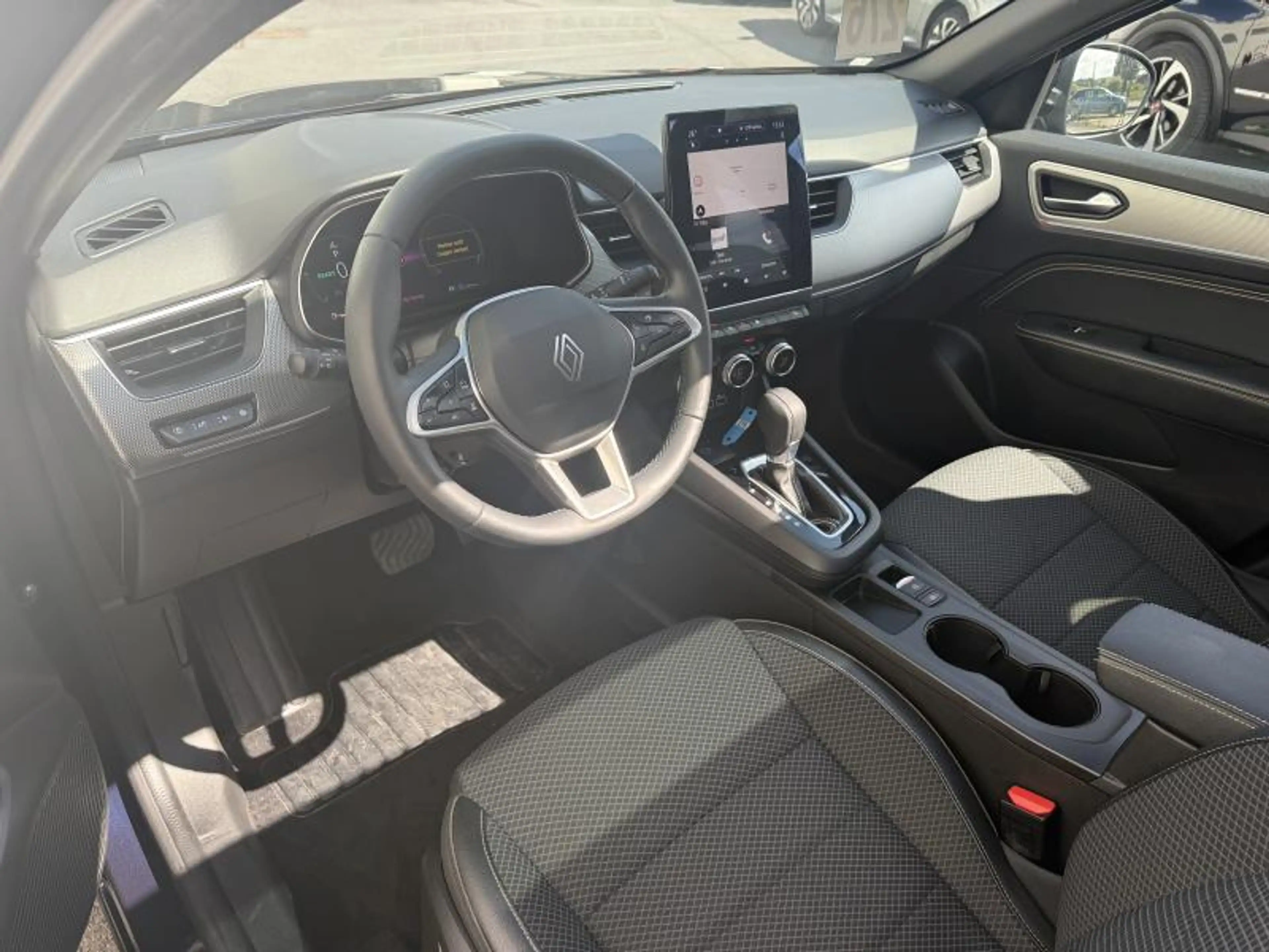 Renault Arkana Techno — photo 10