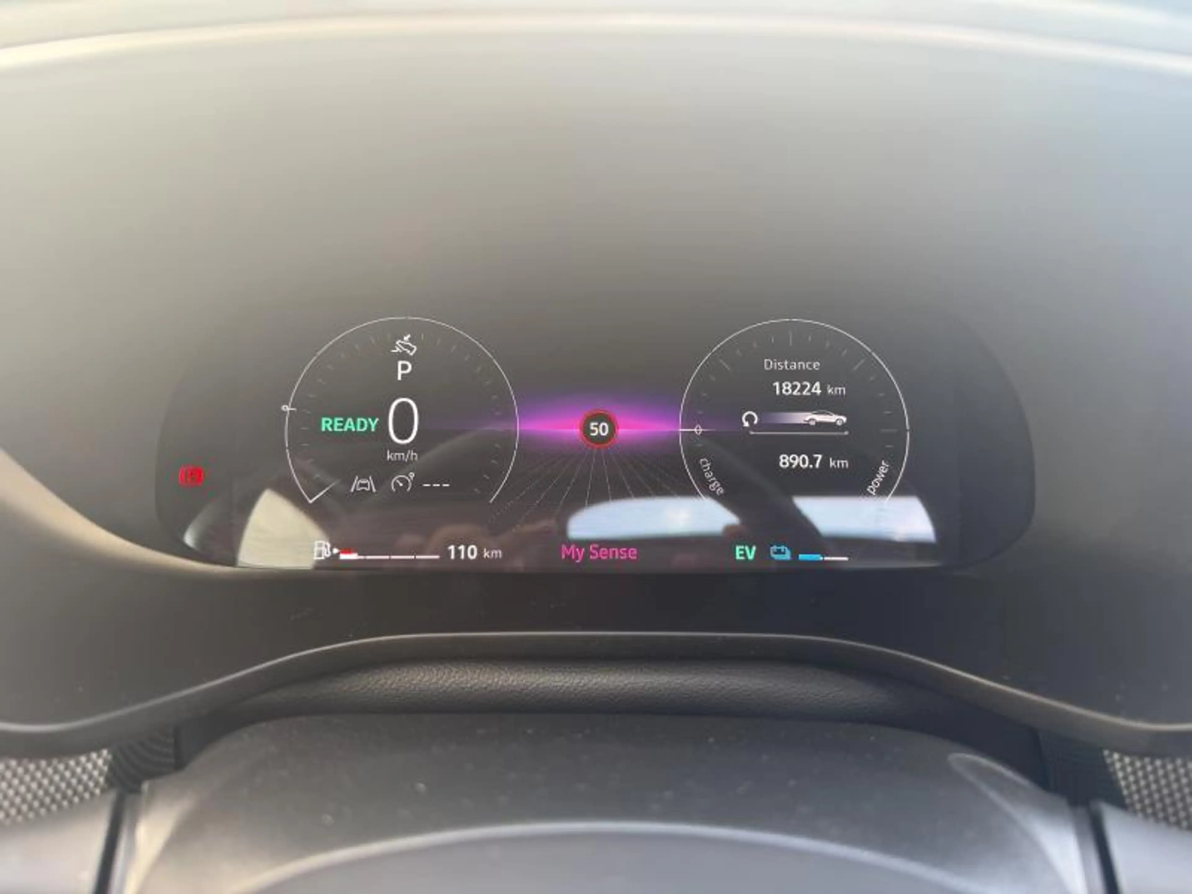 Renault Arkana Techno — photo 12