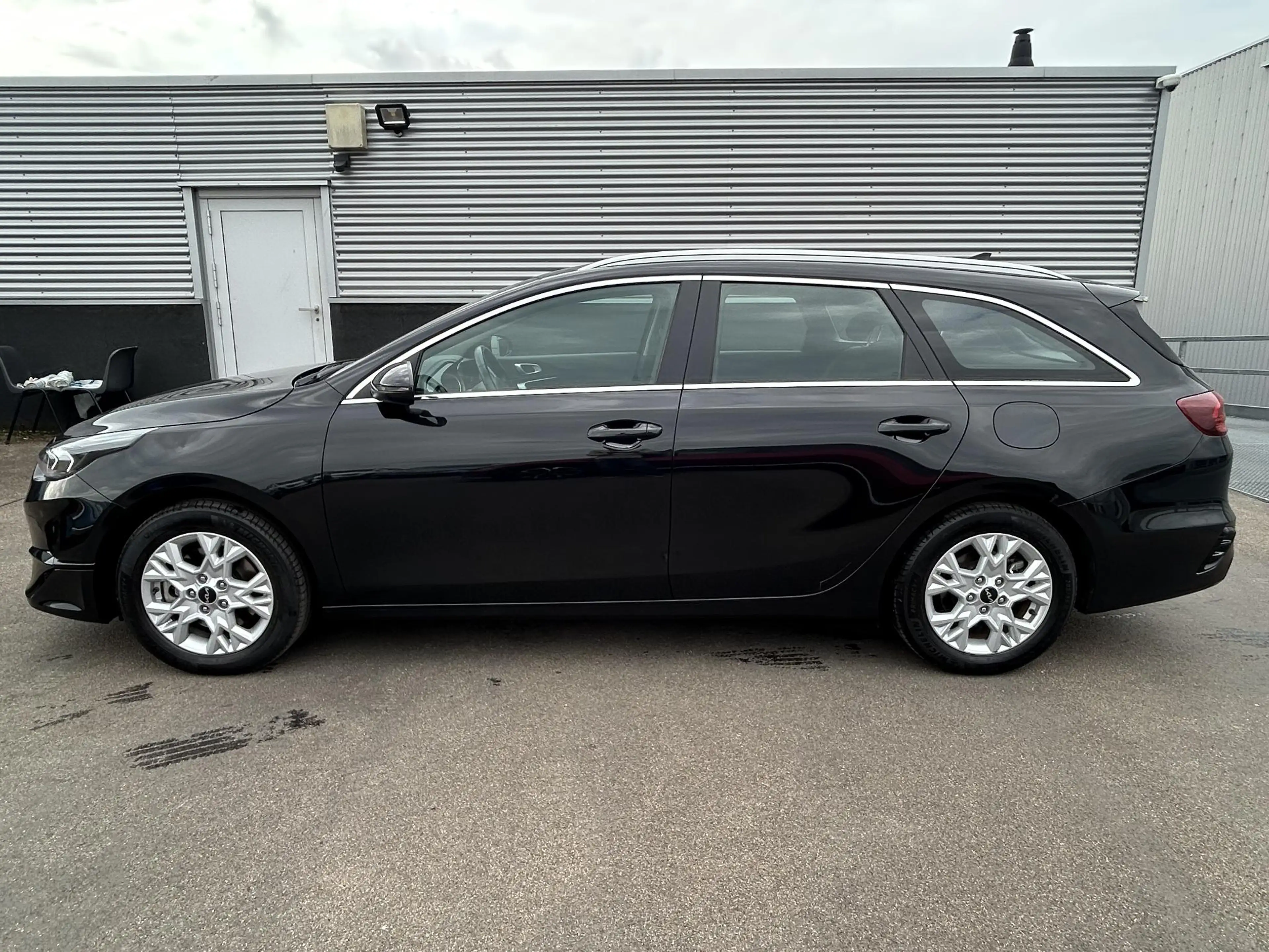Kia Ceed SW / cee'd SW Sportswagon 1.5 T-GDi DynamicLine Trekhaak, naviga — photo 3